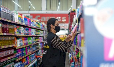 Procon-AM apreende produtos de limpeza e alimentos em comércio no Monte das Oliveiras