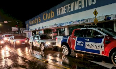 Polícia Militar encerra festa clandestina com mais de 500 pessoas em Coari