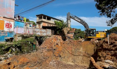 Governo inicia obras de macrodrenagem no igarapé Mestre Chico em trecho na avenida Tarumã