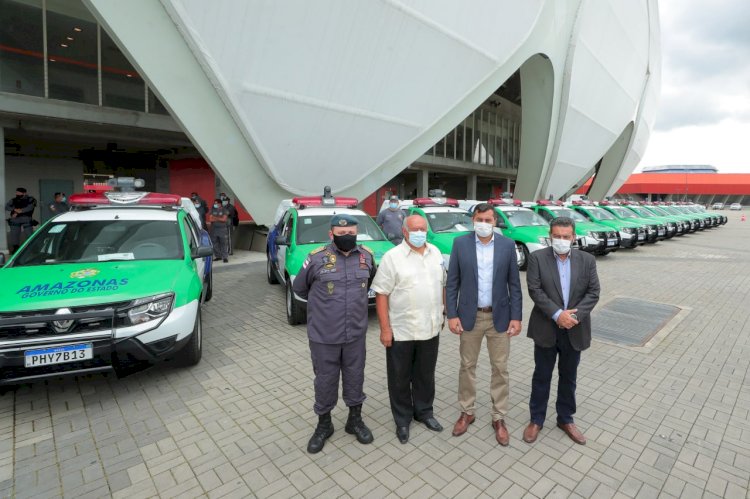 Governador Wilson Lima entrega viaturas, armamentos e equipamentos para a segurança pública