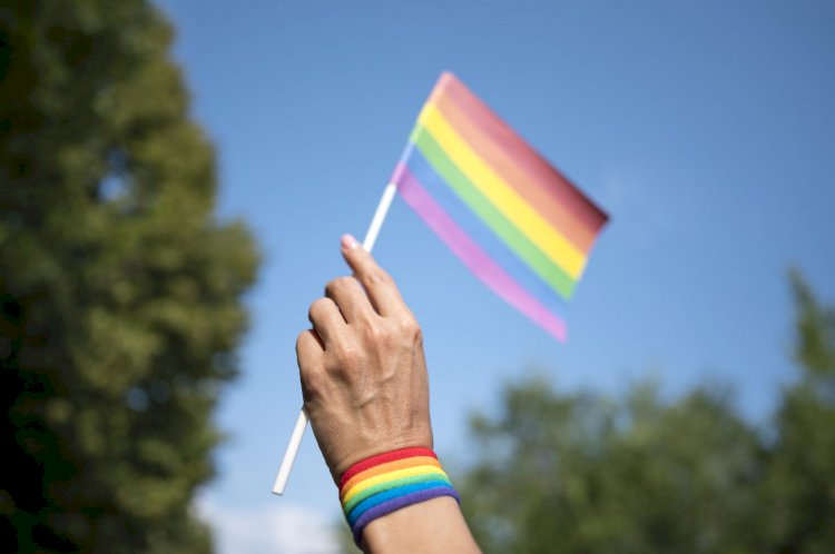 Globo prepara especial para o Dia do Orgulho LGBT