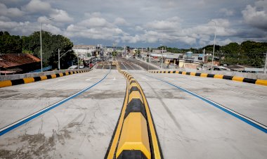 Viaduto do Manoa é liberado pelo prefeito David Almeida