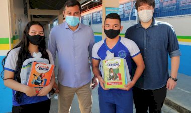 Wilson Lima anuncia programa ‘Dignidade Menstrual’, que vai distribuir absorventes higiênicos nas escolas públicas