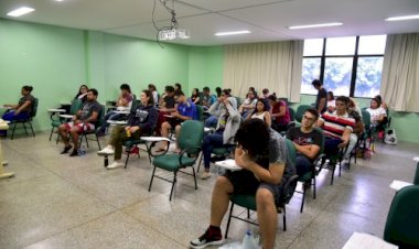 UEA divulga lista de aprovados e Edital de Matrícula do Vestibular e SIS