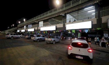 Sambódromo é o posto que mais aplicou vacinas contra a Covid-19 em seis meses de campanha