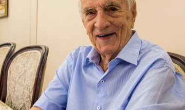 Morre o ator Orlando Drummond, o 'Seu Peru' da 'Escolinha do Professor Raimundo'