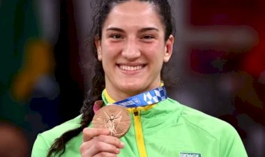 Mayra Aguiar faz história e é bronze nas Olimpíadas de Tóquio