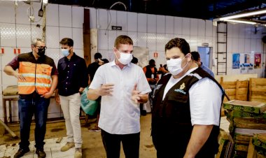 Após cheia, Prefeitura finaliza revitalização da Manaus Moderna e devolve aos permissionários