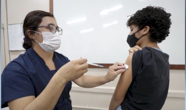 Governador Wilson Lima anuncia novo mutirão de vacinação contra Covid-19 com 3 mil doses em Iranduba