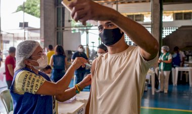 Mais de 37 mil pessoas passaram do prazo para tomar a 2ª dose da vacina em Manaus