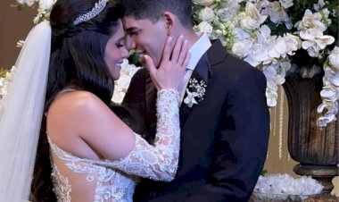 Zé Vaqueiro e Ingra Soares se casam após dois anos juntos