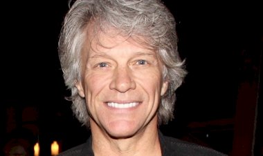 Bon Jovi é diagnosticado com Covid-19 minutos antes de show nos EUA