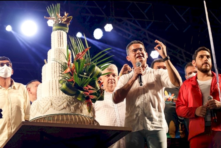 Prefeito David Almeida anuncia  o maior Natal da História de Manaus