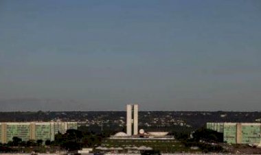 Planalto autoriza e Congresso debate remanejamento interno de emendas