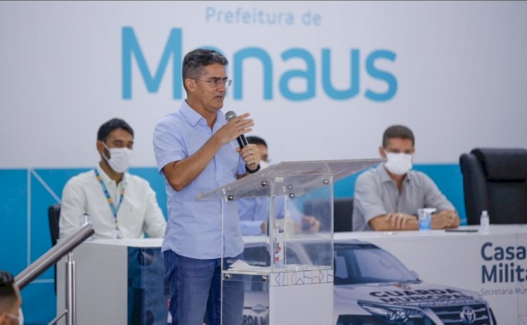 Prefeito David Almeida realiza entrega de armas e veículos à Guarda Municipal e anuncia concurso público para 2022