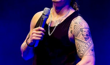 Whindersson Nunes anuncia pausa nos shows após quase 10 anos de carreira: 'Muito feliz com a decisão'