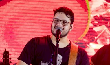 Cantor Maurílio morre em hospital de Goiânia