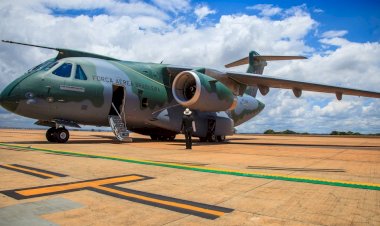 FAB diz ter colocado 'de prontidão' 2 aviões para eventual transporte de brasileiros da Ucrânia