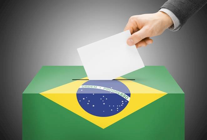 STF valida federações partidárias e estende prazo de registro até maio