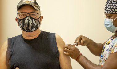 Amazonas aplica a quarta dose da vacina contra Covid-19 em idosos acima de 70 anos a partir deste sábado (19/03)