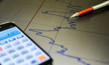 Bitcoin sofre menos com guerra na Ucrânia; Ibovespa bate dólar com ganhos no período