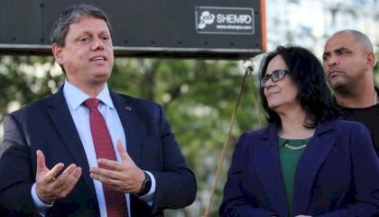 Por eleições, Bolsonaro oficializa saída de nove ministros nesta quinta-feira (31)