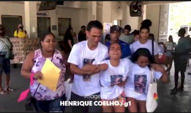 Corpo da menina que foi imprensada por carro alegórico é enterrado no Rio