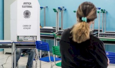 Jovens de todo o país falam sobre expectativa do 1º voto; prazo para tirar título acaba dia 4