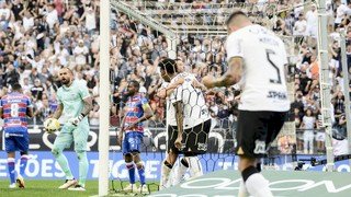 Corinthians é o novo líder do campeonato brasileiro, numa rodada de cinco jogos que terminaram empatados.