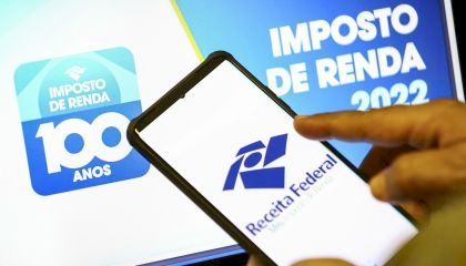 Receita abre consulta ao primeiro lote de restituição do IRPF 2022 nesta terça-feira