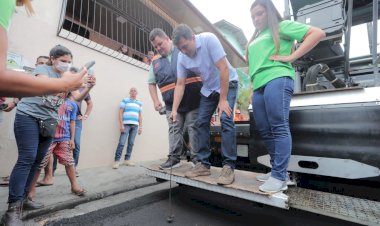 Governador Wilson Lima vistoria trabalhos do Asfalta Manaus, que já recuperaram mais de mil ruas na capital