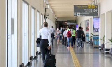 Passagem aérea fica mais cara e duas capitais já têm tarifa média acima de R$ 1.000