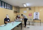 TSE: Eleitor que se recusar a entregar celular ao mesário não poderá votar