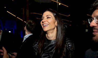 Marido de Amanda Klein parabeniza 'valentia' da jornalista contra Bolsonaro