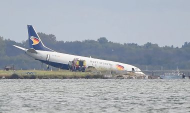 Pouso mal sucedido faz com que avião cargueiro pare à beira de lago na França