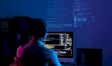 Pesquisa mostra cargos em alta e média salarial em oito áreas em 2023