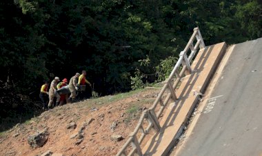 Corpo é encontrado e sobe para 4 o número de mortos em acidente de ponte no AM