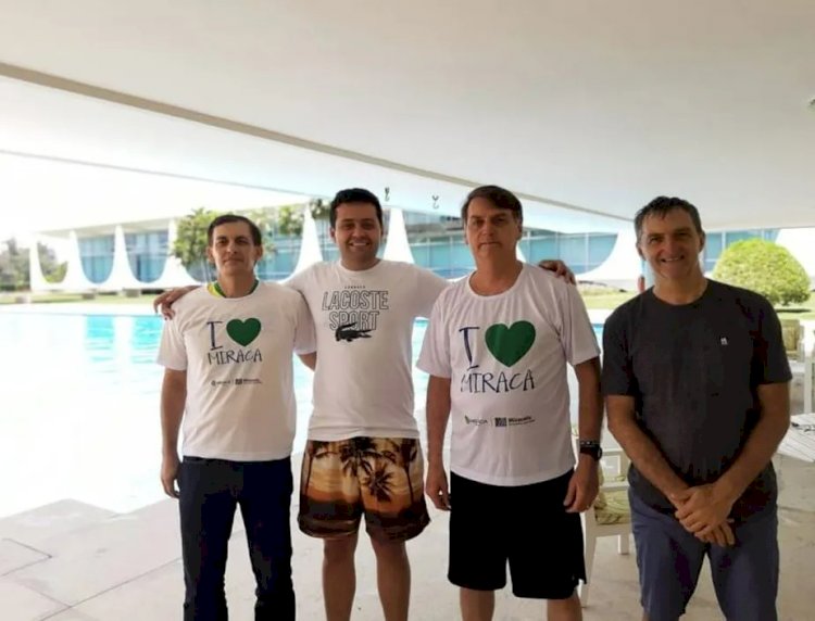 Após visita de irmão do presidente, Caixa aprova R$ 29,6 milhões para obras em cidade da família Bolsonaro