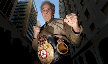 Éder Jofre, tricampeão mundial de boxe, morre aos 86 anos em São Paulo