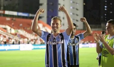 Pela 33ª rodada do Campeonato Brasileiro, São Paulo, Atlético (GO) e Goiás vencem