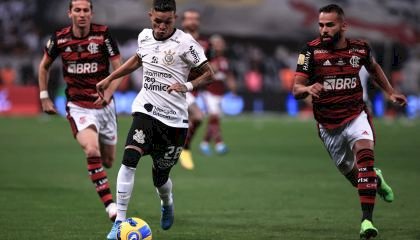 Copa do Brasil: Corinthians e Flamengo empatam em 0 a 0 no 1º jogo da final