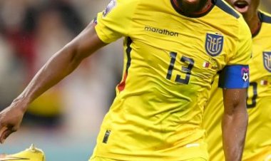 Com dois gols de Valencia, Equador derrota Catar no primeiro jogo da Copa