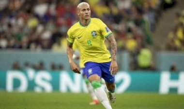 Com dois gols de Richarlison, Brasil vence a Sérvia na estreia da Copa do Mundo