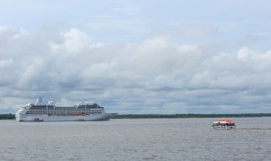Navio com 1,2 mil turistas abre a ‘Temporada de Cruzeiros 2022/2023’ em Manaus