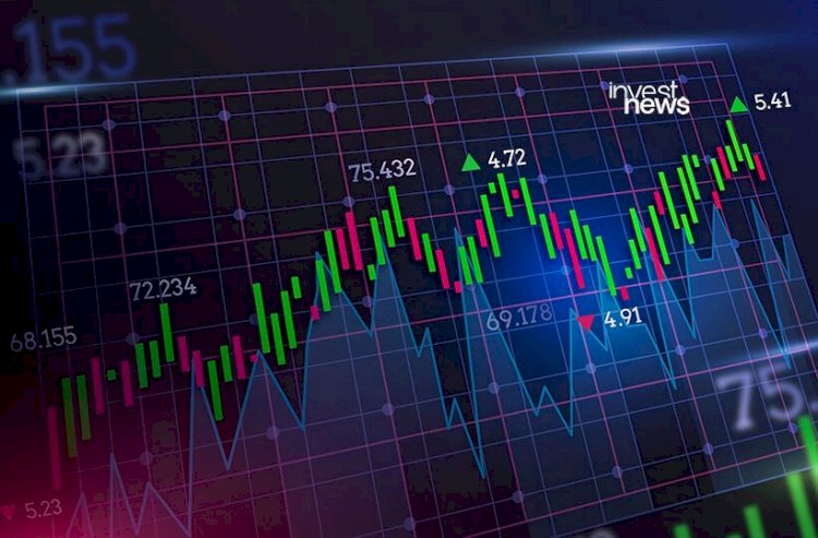 Ibovespa fecha em queda de 3,35%; dólar vai a R$ 5,40 com risco fiscal