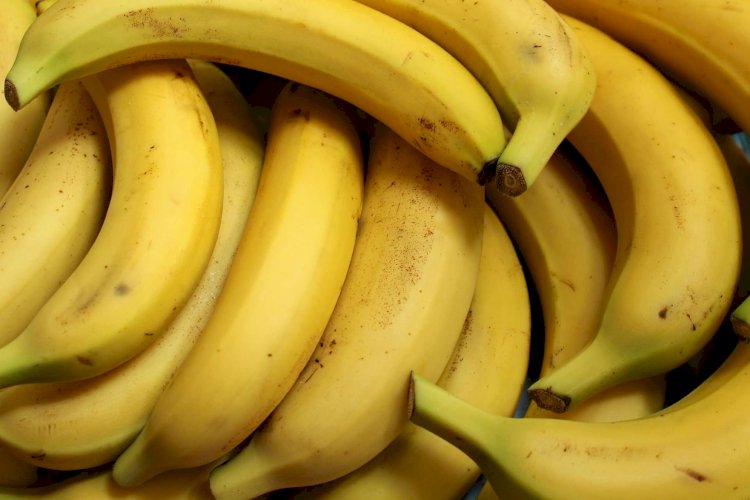 Você sabia que bananas são radioativas? Veja como isso pode afetar seu corpo