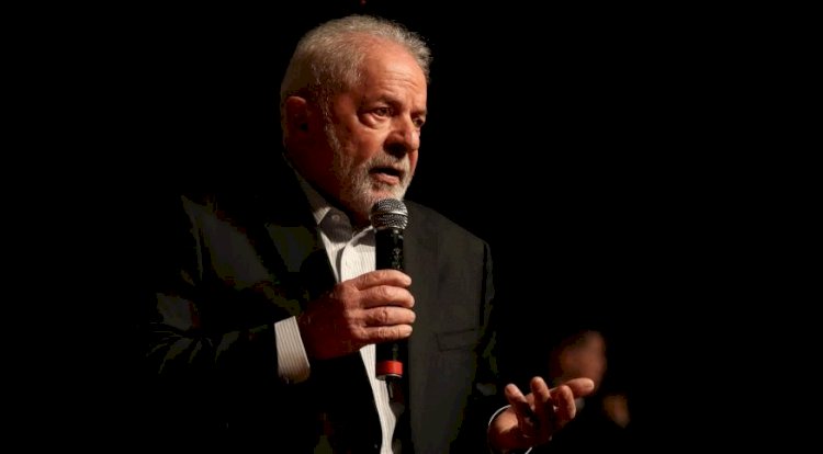 Lula desembarca no Egito para participar da COP-27