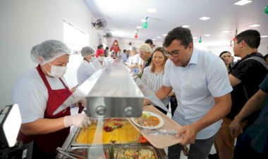 Wilson Lima anuncia funcionamento de unidades do Prato Cheio neste sábado, véspera de Natal, com almoço gratuito