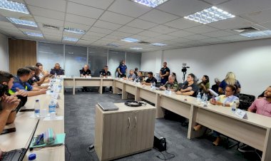 Órgãos da Prefeitura de Manaus se reúnem com Gabinete de Crise para prevenir atos antidemocráticos