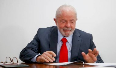 Rico vai pagar mais e vamos lutar por isenção de até R$ 5 mil, diz Lula sobre IR